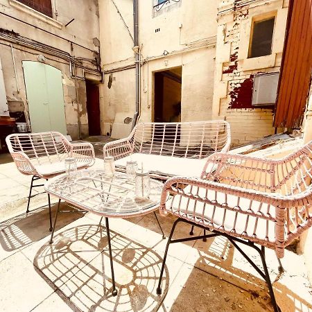 Apartmán Le Coeur De Nîmes Exteriér fotografie